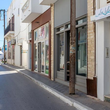Апартаменты La Isla Naxos City Экстерьер фото